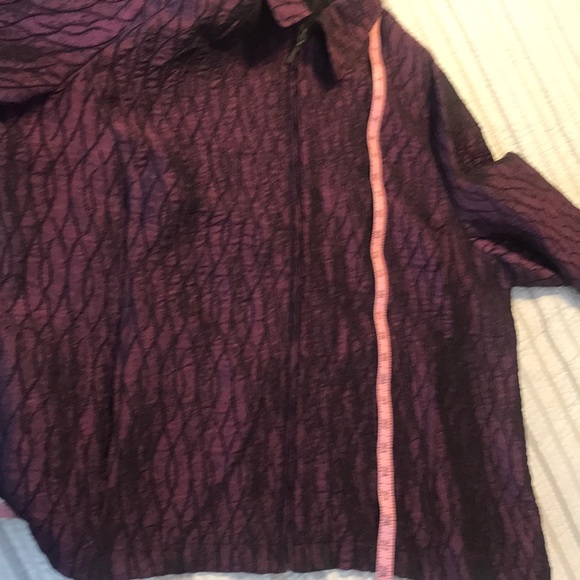 Jacket - Picture 8 of 10